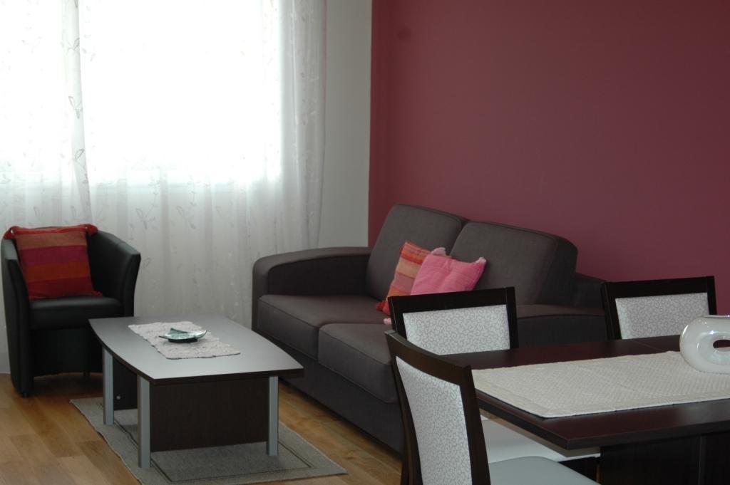 Gite Mireille Carros Room photo